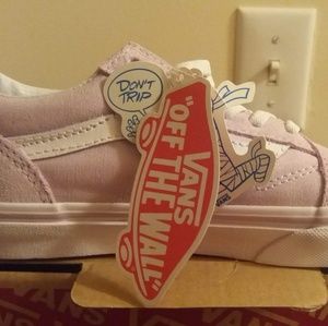 Girls vans